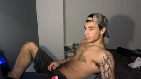 native_boy2 online show from April 9, 6:19 am