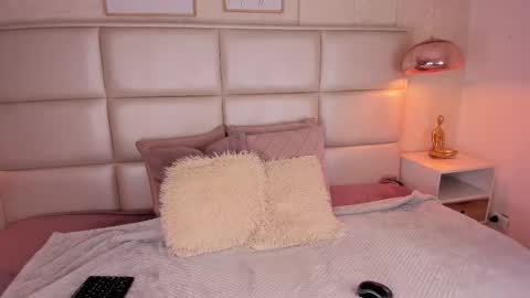 Natt  online show from October 22, 1:00 pm