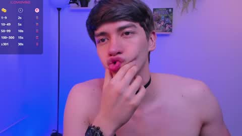 Nathaniel online show from May 31, 1:58 am