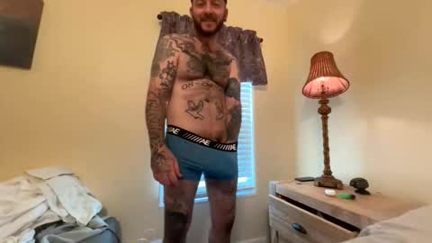 Snapshot of natti_daddy chatting on April 15, 7:58 pm Nattidaddy online show from April 15, 7:58 pm