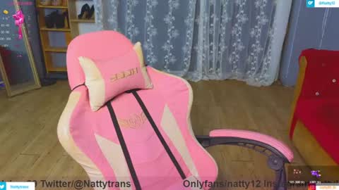 Snapshot of nattyladyboy chatting on July 7, 7:23 am Natty online show from July 7, 7:23 am