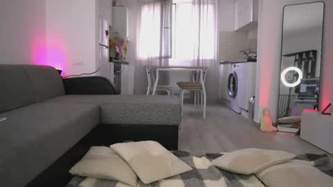 nattypierce online show from March 12, 6:51 am