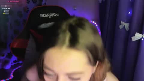 natural_babe666 online show from December 30, 11:26 am