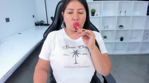 Jazmin Bigboobs online show from November 8, 7:56 pm