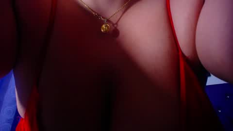  Annie  online show from February 4, 9:28 am