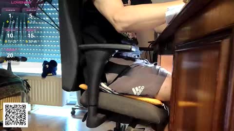 Nature online show from October 10, 8:24 am