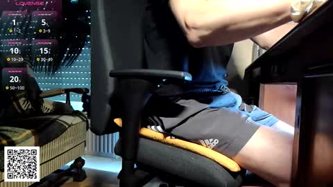 Nature online show from November 4, 8:13 am