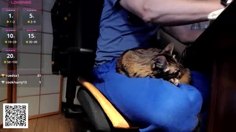 Nature online show from December 19, 8:27 pm