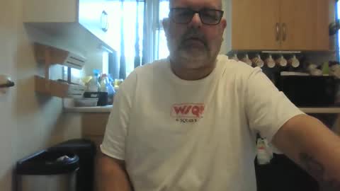 naturistmale45 online show from January 12, 12:21 pm