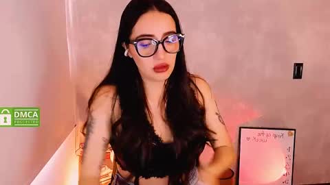 Natalia  Valeria online show from December 7, 2:13 pm
