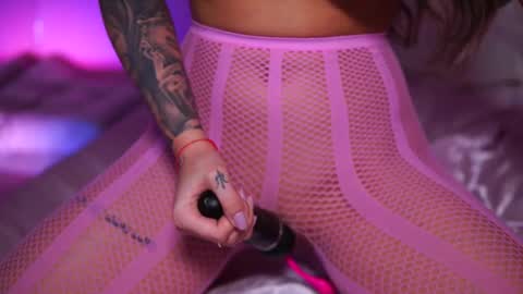 Snapshot of natydesiree chatting on March 4, 11:19 am Naty online show from March 4, 11:19 am