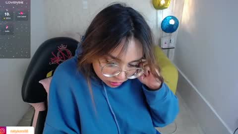 Snapshot of natykors_m_ chatting on February 8, 4:36 pm Sofia IG Natykors08 online show from February 8, 4:36 pm