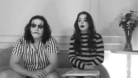 Snapshot of natysnow chatting on September 9, 12:43 am IG nattichips online show from September 9, 12:43 am