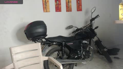 Stella Mcqueen online show from December 21, 9:04 pm