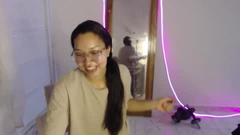 Stella Mcqueen online show from March 16, 12:31 pm