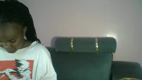 naughti_garlie online show from April 11, 6:51 am