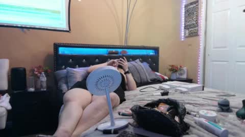 NaughtyNautica   online show from April 13, 12:32 pm