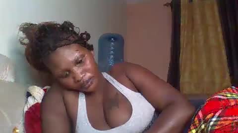 naughty8779 online show from September 19, 7:58 pm