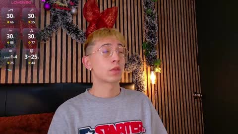 Snapshot of naughty__chris chatting on January 3, 12:19 pm Christopher Chris online show from January 3, 12:19 pm