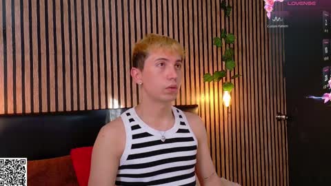 Snapshot of naughty__chris chatting on February 5, 1:00 pm Christopher Chris online show from February 5, 1:00 pm