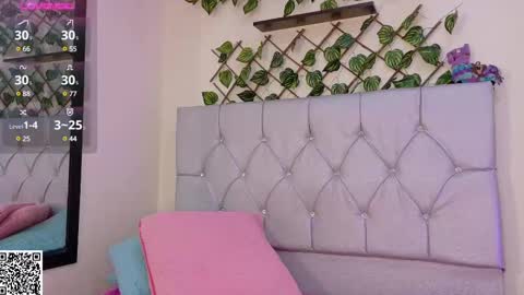 Snapshot of naughty__chris chatting on February 25, 3:38 pm Christopher Chris online show from February 25, 3:38 pm