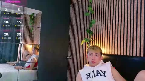 Snapshot of naughty__chris chatting on March 3, 3:53 pm Christopher Chris online show from March 3, 3:53 pm