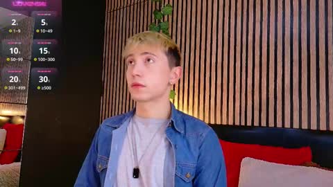 Snapshot of naughty__chris chatting on March 7, 12:45 pm Christopher Chris online show from March 7, 12:45 pm