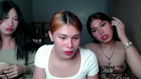 naughty_ashleyxx online show from February 2, 12:02 pm