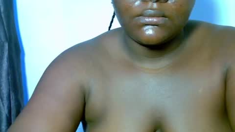 Snapshot of naughty_bitch0 chatting on June 19, 8:18 am Jasmin online show from June 19, 8:18 am