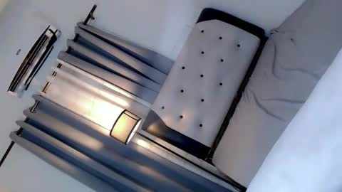 Snapshot of naughty_cutiepie chatting on June 6, 9:14 am itsyourgirl kiara online show from June 6, 9:14 am