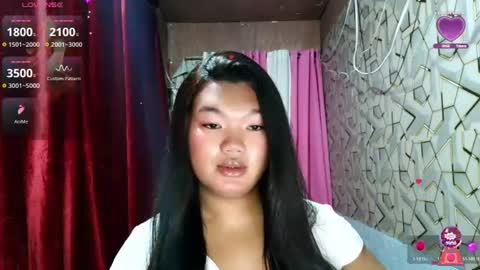 Snapshot of naughty_kate18 chatting on August 7, 12:07 pm KATE online show from August 7, 12:07 pm