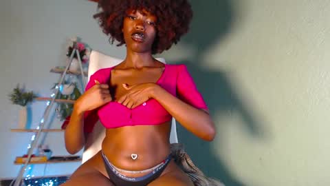 naughty_katrina1 online show from March 4, 7:19 am