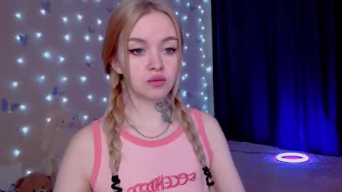 Mable online show from March 7, 1:13 am