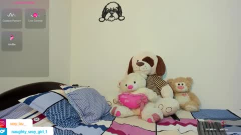Snapshot of naughty_sexy_girl_1 chatting on March 1, 3:49 pm Lau    online show from March 1, 3:49 pm