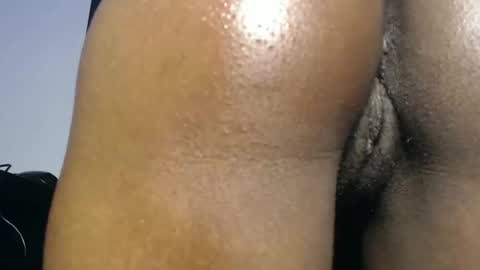 laura online show from October 21, 5:41 am