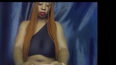 Snapshot of naughty_xxbunny chatting on February 23, 7:17 am beauty online show from February 23, 7:17 am