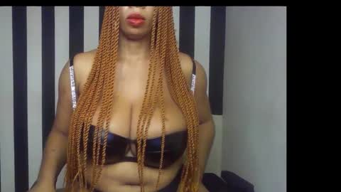 Snapshot of naughty_xxbunny chatting on March 1, 6:26 am beauty online show from March 1, 6:26 am