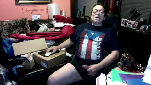 Snapshot of naughtybone chatting on March 24, 3:22 am naughtybone online show from March 24, 3:22 am