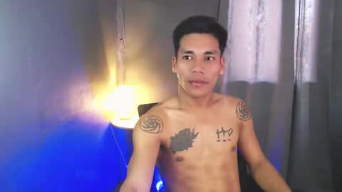 Snapshot of naughtyfuck_boy chatting on April 29, 2:48 am naughtyfuck_boy online show from April 29, 2:48 am