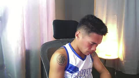 Snapshot of naughtyfuck_boy chatting on July 29, 1:26 am naughtyfuck_boy online show from July 29, 1:26 am