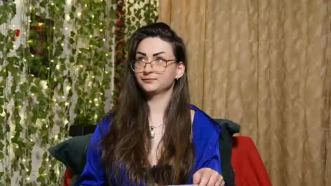 Snapshot of naughtyhomemade17 chatting on May 3, 6:25 pm Mya Alexya online show from May 3, 6:25 pm