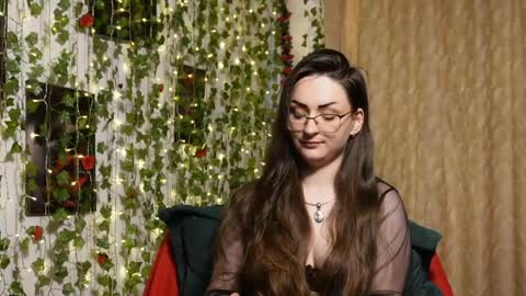 Snapshot of naughtyhomemade17 chatting on May 8, 11:15 am Mya Alexya online show from May 8, 11:15 am