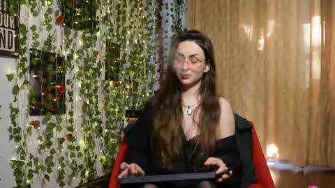 Snapshot of naughtyhomemade17 chatting on May 16, 5:59 am Mya Alexya online show from May 16, 5:59 am