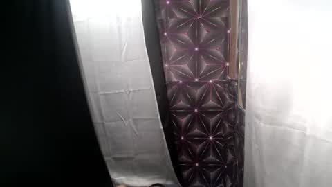 Snapshot of naughtyhot_rica18 chatting on April 25, 1:52 pm RICA online show from April 25, 1:52 pm