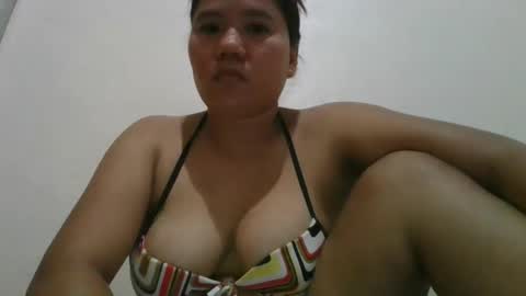 Snapshot of naughtyhotladyxx chatting on February 6, 2:05 am naughtyhotladyxx online show from February 6, 2:05 am