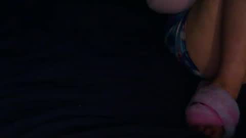 Snapshot of naughtyhotwifeni89 chatting on February 15, 9:37 pm Naughty Hot Wife n I online show from February 15, 9:37 pm