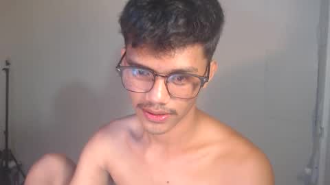 Snapshot of naughtyjosh_ chatting on February 5, 12:26 am Josh online show from February 5, 12:26 am