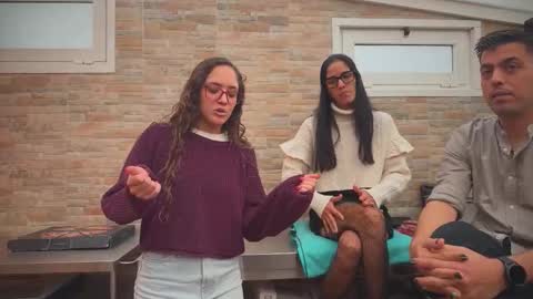 ANDREA STEPH  MIKE online show from October 10, 8:46 am