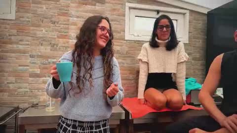 ANDREA STEPH  MIKE online show from January 7, 11:12 am