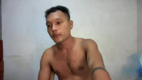Snapshot of naughtymark_nextdoorph chatting on July 2, 12:22 pm naughtymark_nextdoorph online show from July 2, 12:22 pm